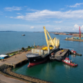 Hana Group Mengawal Setiap Tahapan Logistik Proyek di Pelabuhan Batu Ampar dan Kabil
